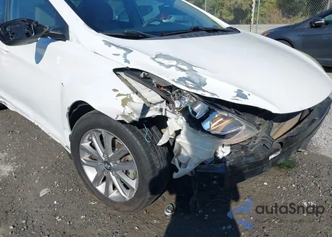 2015 Hyundai Elantra Se z USA, uszkodzony, nr VIN 5NPDH4AE4FH609471